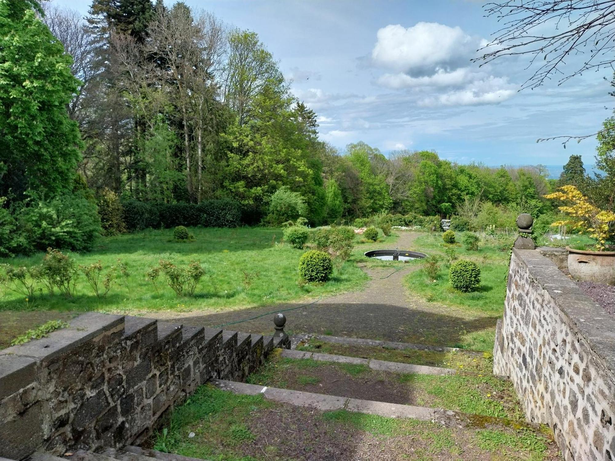 Chambres D'Hotes Au Domaine Des Possibles Orcines Exterior photo